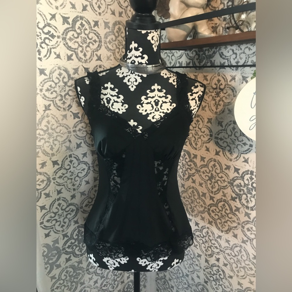 Black Y2K Zip Up Lace Camisole Top